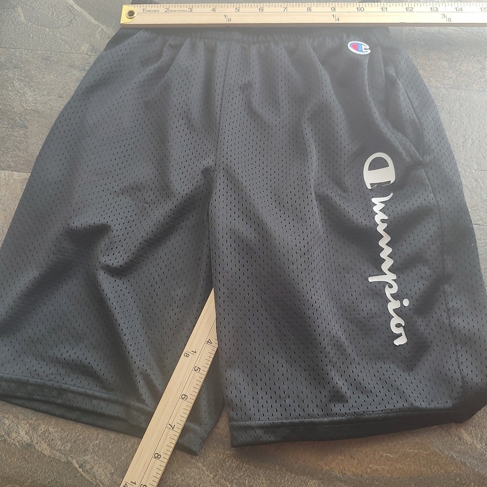 Champion Mesh Athletic Shorts Kids Large Black Excellent Script Logo Pockets